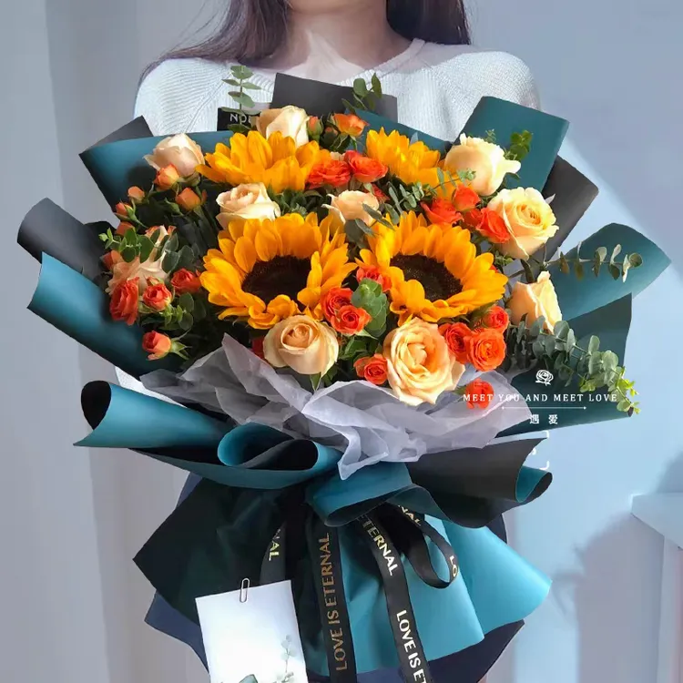 同城配送建军节成人礼退休毕业生日礼物成人礼香槟向日葵送女友