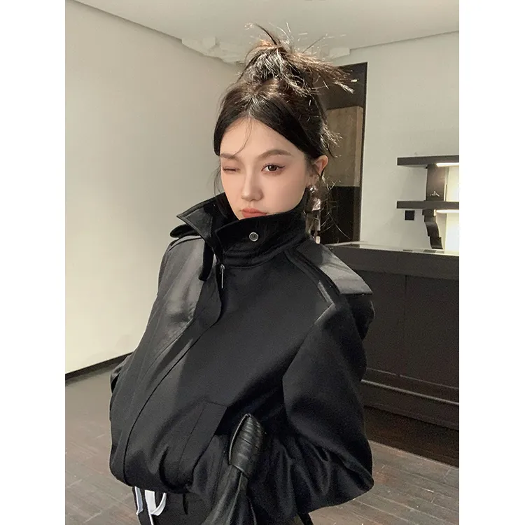 黑色阔肩高级感百搭外套女秋季新款潮复古设计感短款休闲夹克上衣