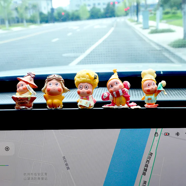 星星人创意可爱汽车屏幕装饰中控台摆件女生车内饰品车载摆件