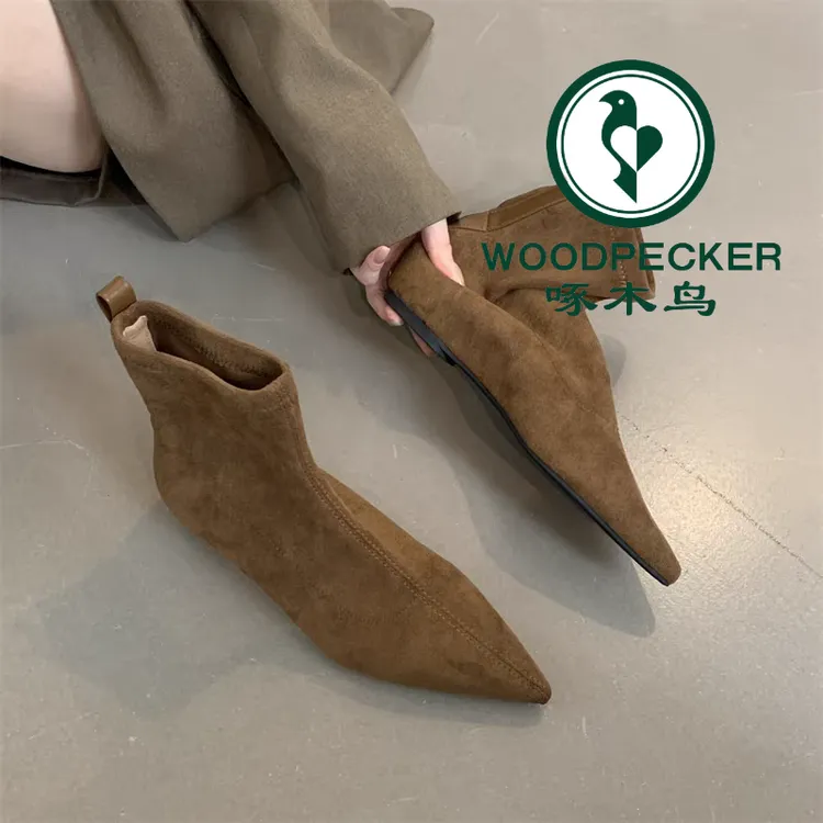 啄木鸟小个子内增高棕色复古短筒靴瘦瘦靴女靴子秋冬新款法式裸靴