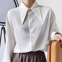 大尖领衬衣2025春秋轻奢风抗皱高级感法式小众设计感上衣女士衬衣