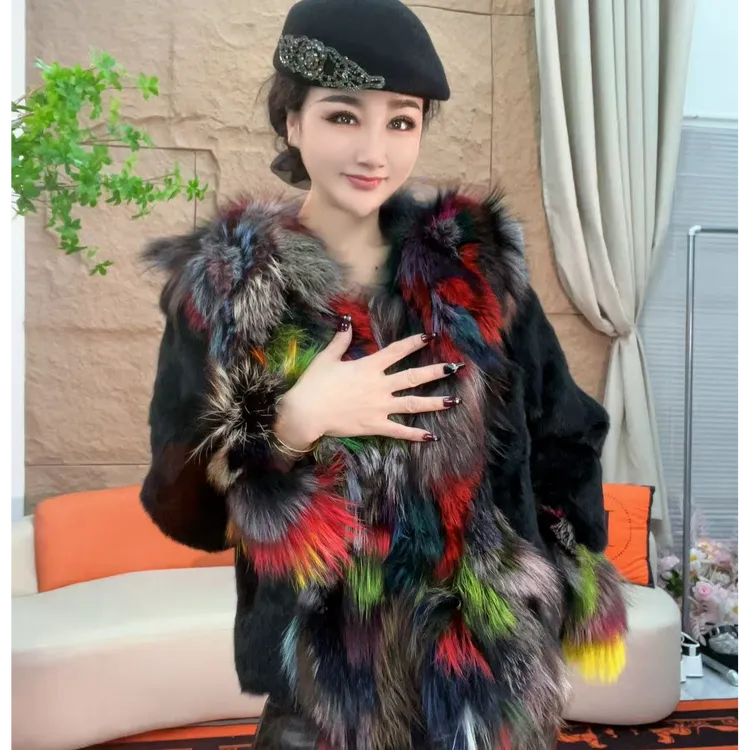 9098【凡家衣橱】冬季新款时尚重工狐狸毛拼接兔毛皮草外套