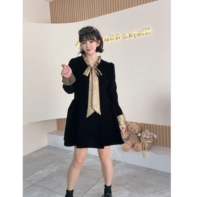 【之霖甄选】大码赫本风法式黑色早秋长袖连衣裙修身显瘦小礼服