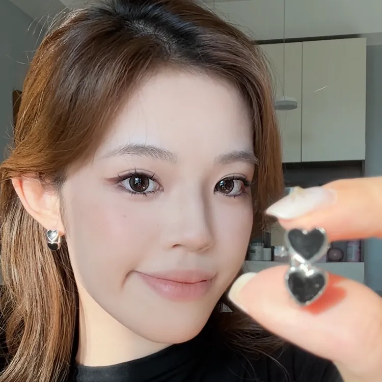 合金亚克力耳饰 甜酷黑色小众独特耳针女气质高级大气耳环百搭