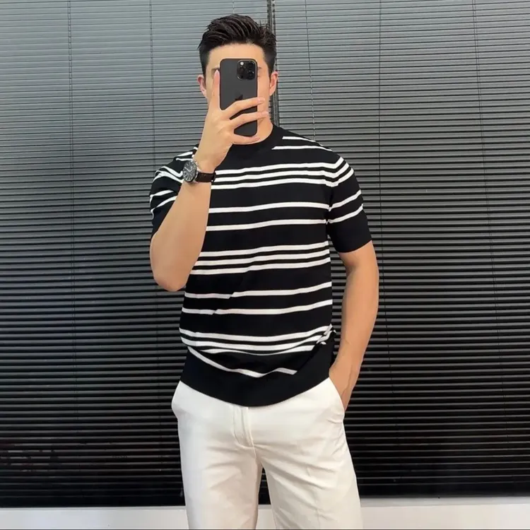 2025夏季薄款针织衫黑白条纹短袖时尚修身圆领潮流T恤男网红百搭