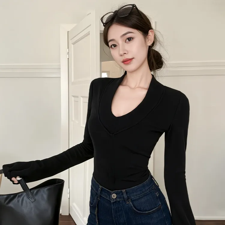 秋冬磨毛亲肤保暖打底衫女款爆款纯欲V领长袖T恤修身内搭女