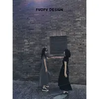 FVOFV（小黑裙）显瘦！显瘦！极简风分割线高腰A字版连衣裙J0071