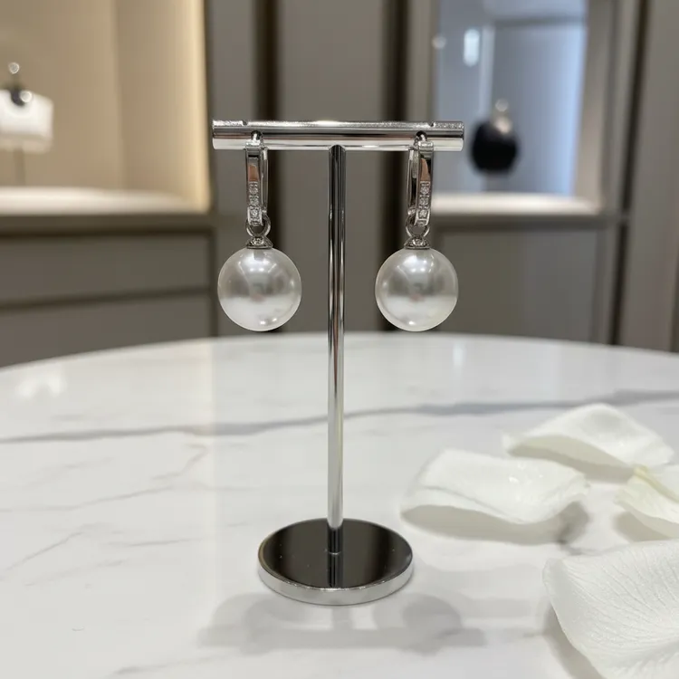 铜合金耳饰 T13 T23 T31 气质轻奢时尚百搭简约强光经典镶嵌