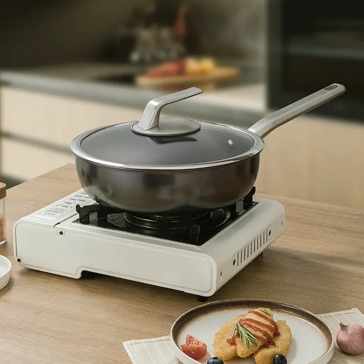 德国三头鹰纯钛炒锅不粘锅无涂层家用炒菜锅