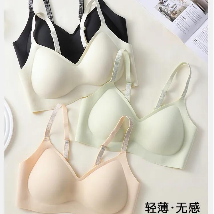 【莫妮朵】闪肩带山茶花闪耀香氛内衣女文胸高品N