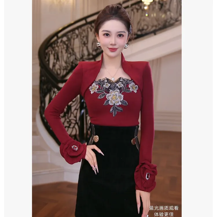 【芙娜妮】加绒加厚2025秋显瘦保暖百搭女装毛针织打底衫F2531031A