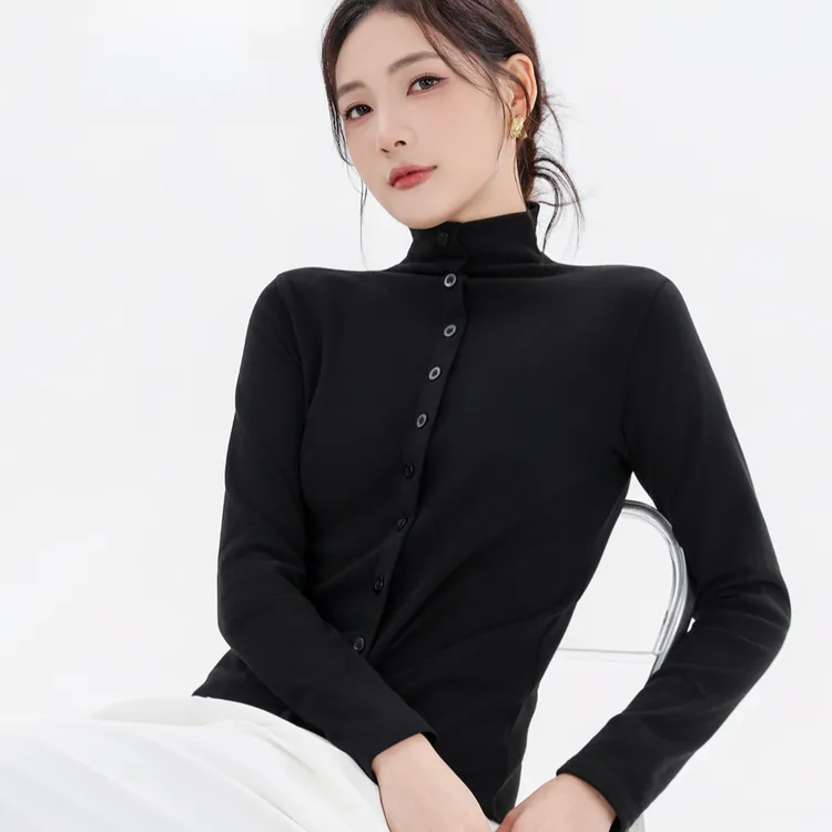 “暖意叠章”双面暖绒半高领排扣长袖！XX1558