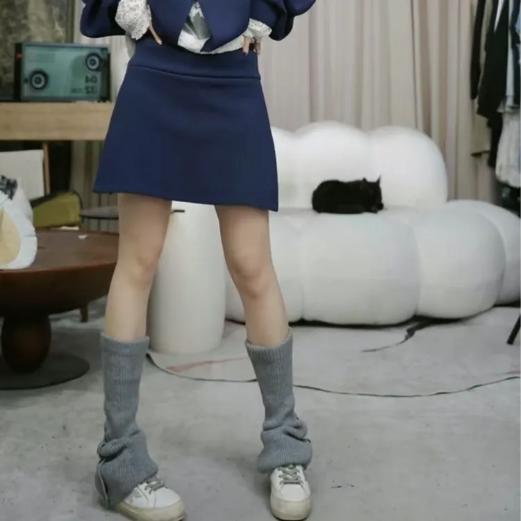 infobyfive2025早秋款女士一代运动系短裤屁帘小短裙裤2DH2101