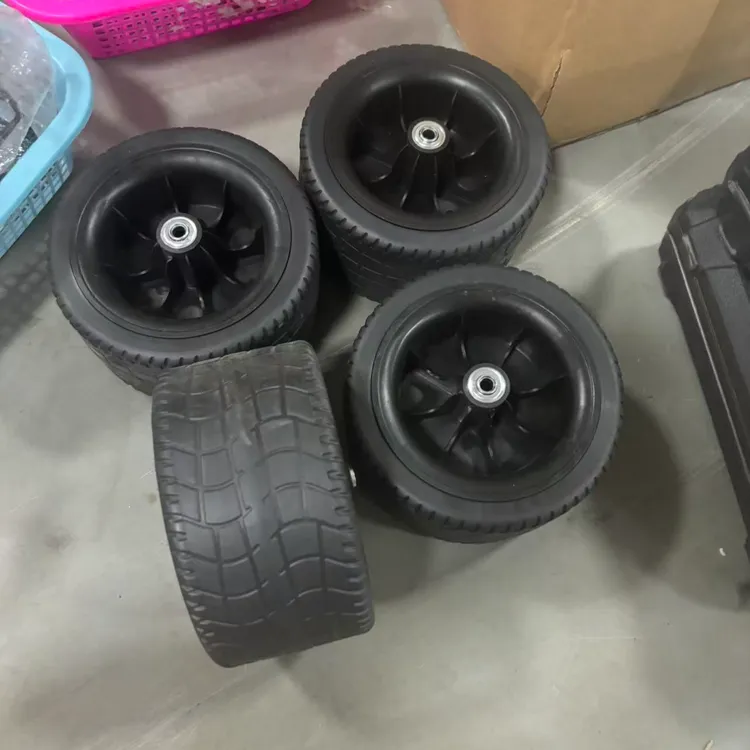 DIY可用露营车【坦克轮4个轮】无插件