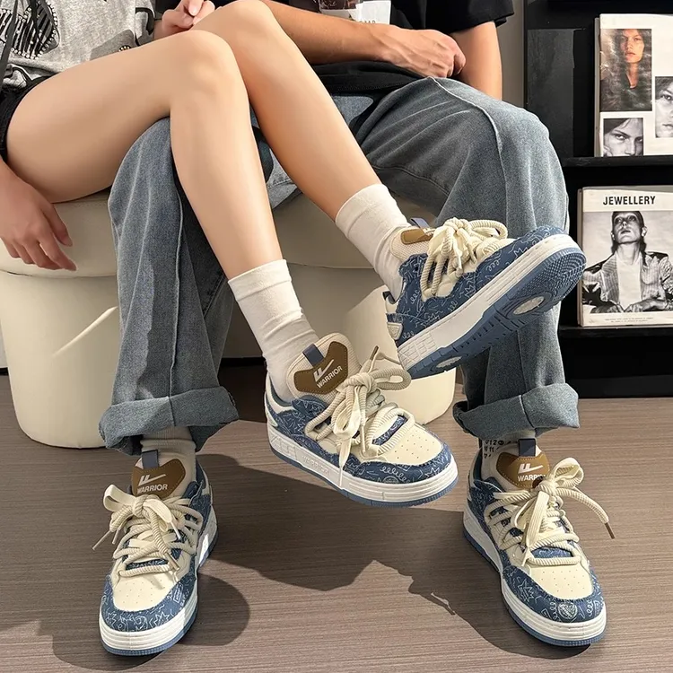 回力情侣鞋2025秋秋新款厚底板鞋子男女同款百搭爆款运动休闲鞋男