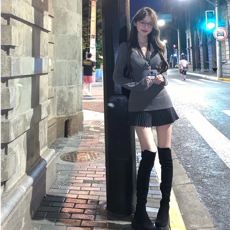 白水女高智感姐姐 V领韩系套装 B40945042 B40945174 B41247491