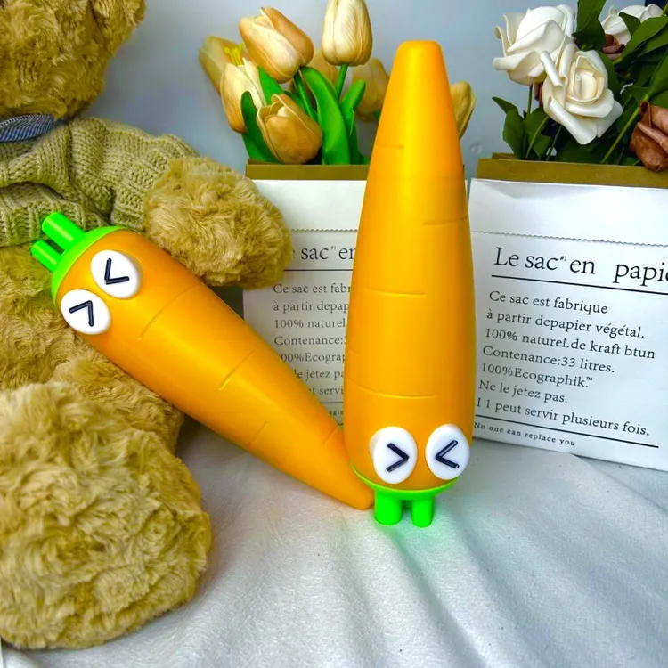 3D打印伸缩萝卜剑仿真胡萝卜造型伸缩棍解压创意玩具收缩剑网红款