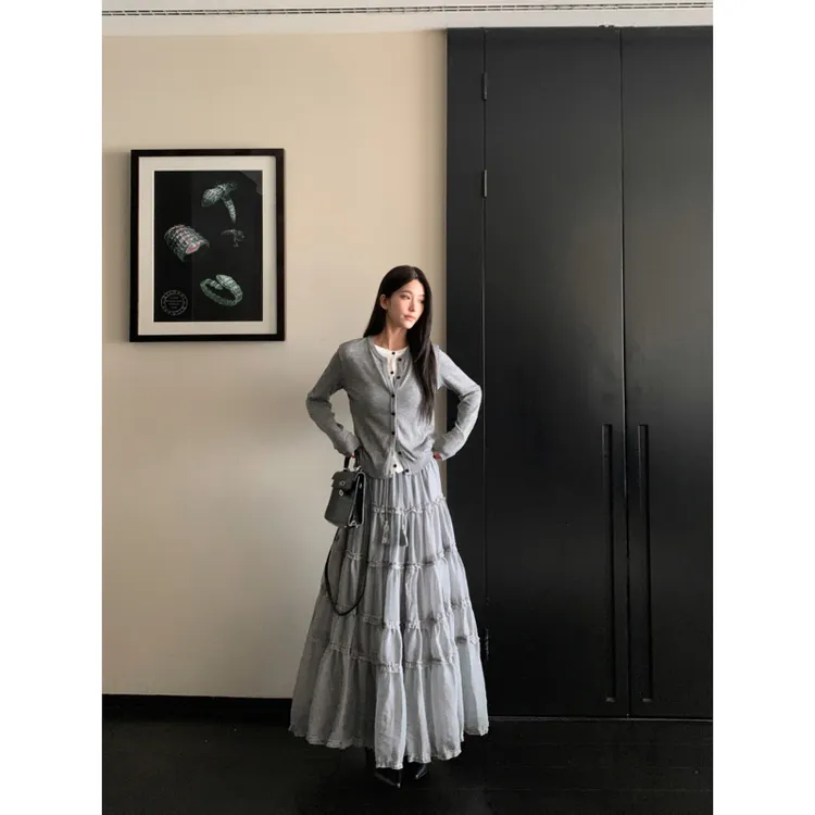 灰色网纱感荷叶边高腰半身裙蛋糕裙女2025新款小众气质显瘦中长裙