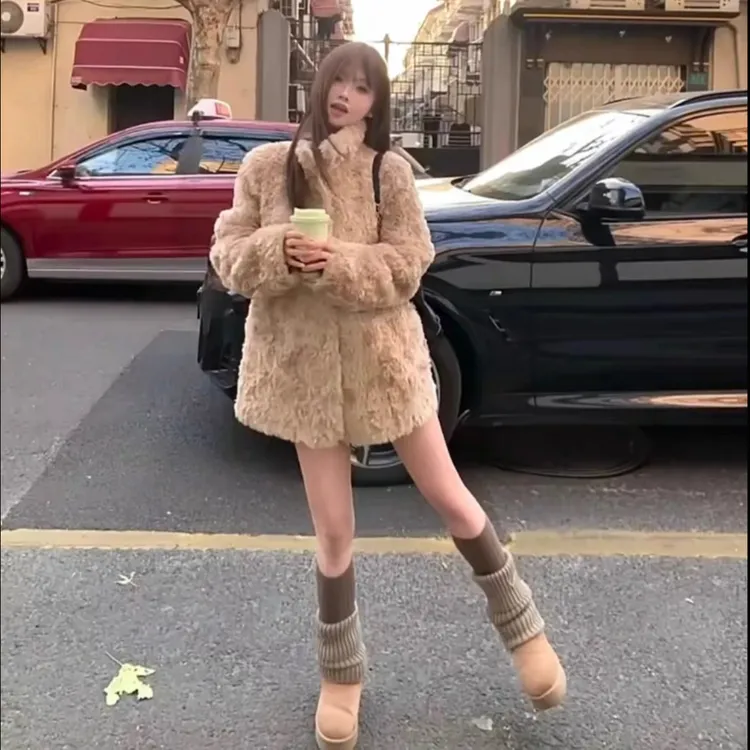 冬日情书 小湖羊皮草外套女羊毛大衣女冬季皮毛一体外套