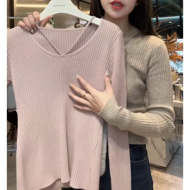 【糖果派】网红洋气针织打底衫时尚百搭修身款别致小上衣LK2509246