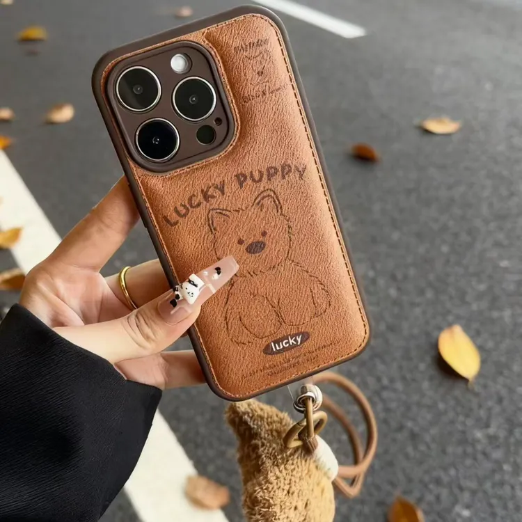 秋冬西高地毛绒手绳适用苹果17promax/16pro手机壳iPhone15女款13