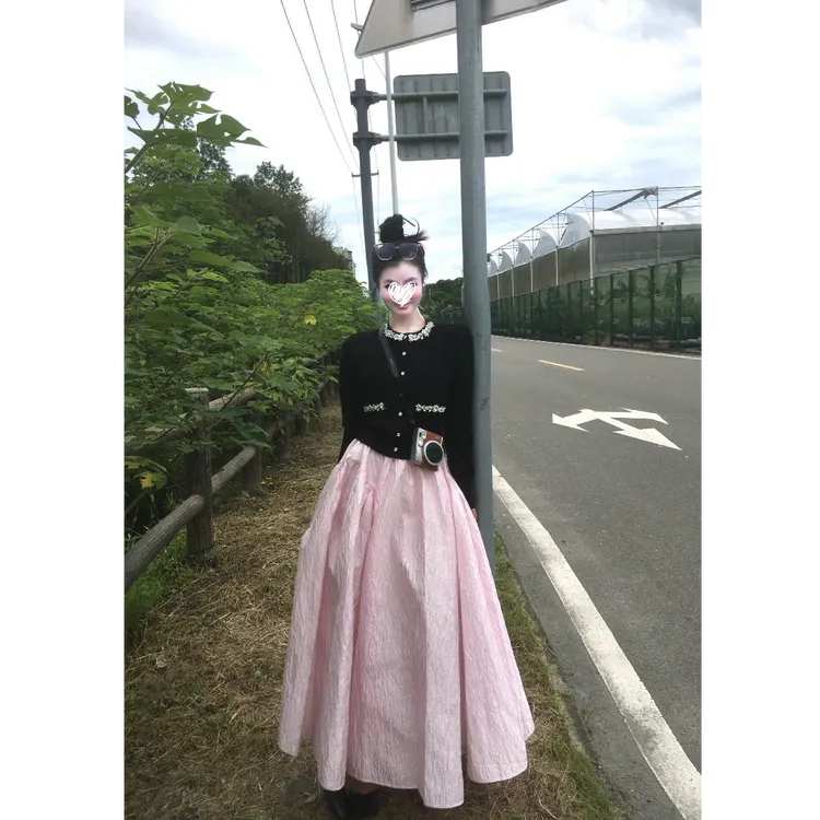 千金风套装黑色镶钻长袖外套女秋季高腰粉色蓬蓬裙两件套装D746