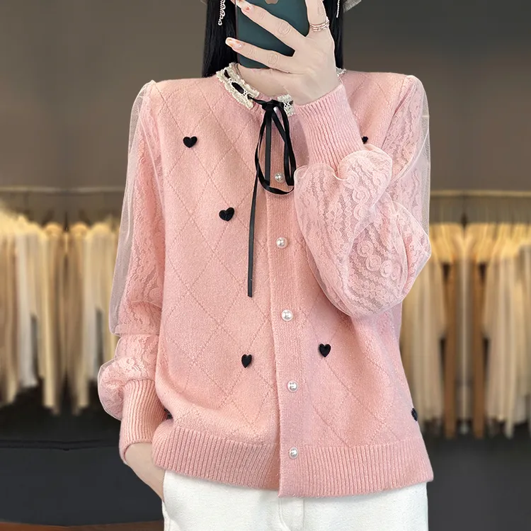 大码女装秋冬2025新款宽松蕾丝针织开衫内搭洋气减龄打底衫毛衣女