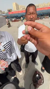 未镶嵌和田玉（糖玉）挂件和田玉