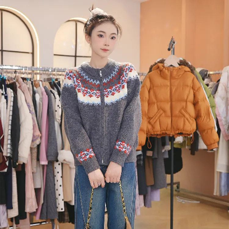 Q费尔岛提花圆领拉链毛衣外套女秋冬季韩系显瘦百搭针织开衫