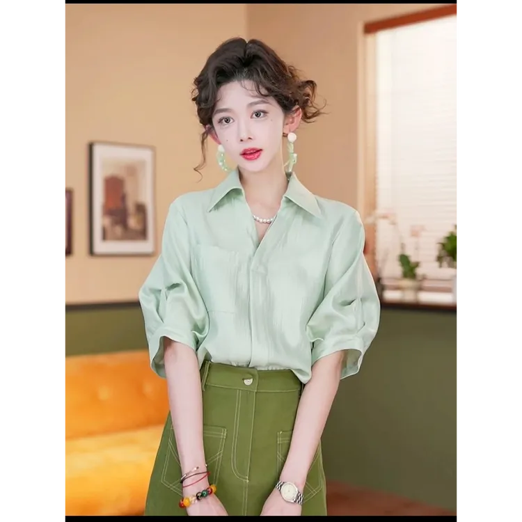 芝士奶冻港风复古纯色短袖衬衫女宽松显瘦上衣套装