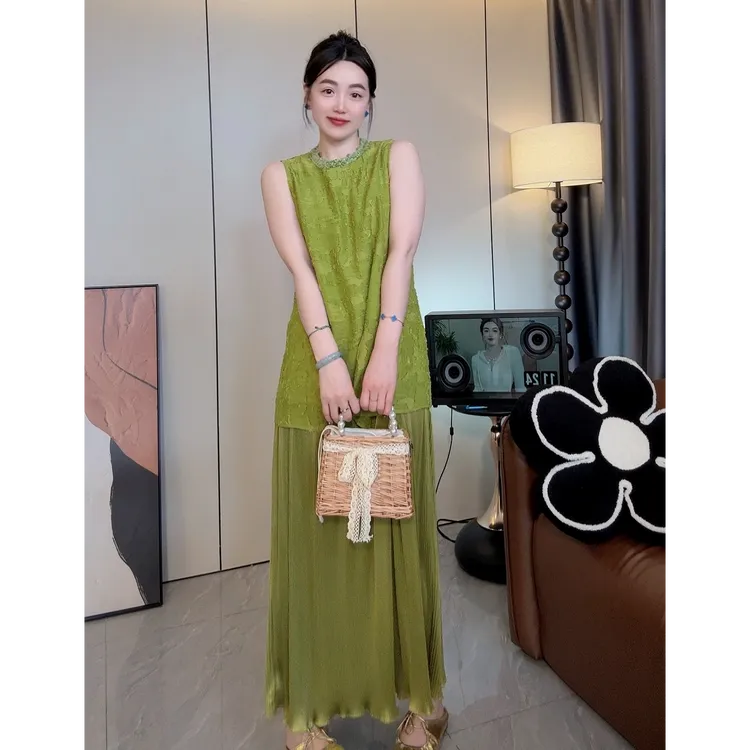 2025 长款法式常规小众连衣裙度假风【苹果乡】气质国风款 M7995880