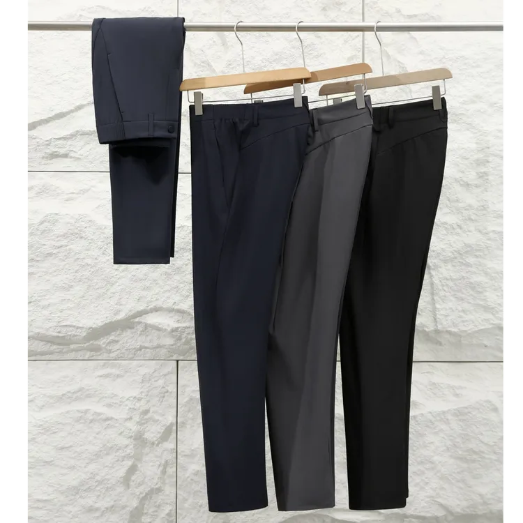 三维立体情侣舒适冬季城市通勤系列百搭防泼水加绒保暖软壳裤