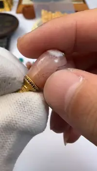 玛瑙/玉髓配饰18K金镶嵌玛瑙 配饰