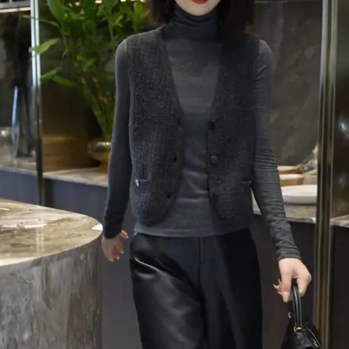 【两件套】秋冬文艺气质高级灰百搭叠穿马甲+高领长袖内搭H009+X88