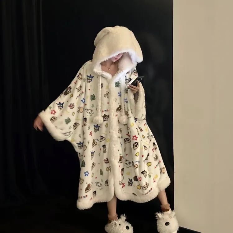 正版蜡笔小新睡衣甜美卡通珊瑚绒套装女童家居服斗篷睡袍冬季睡衣