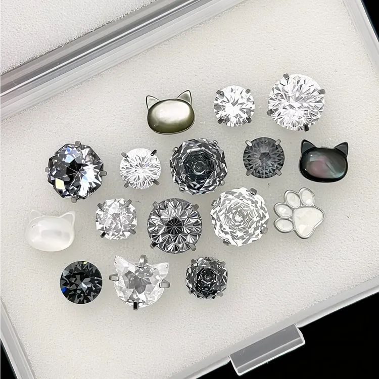 钛钢耳饰 黑白双咪RINGING商店黑白色耳骨钉小猫养耳耳钉