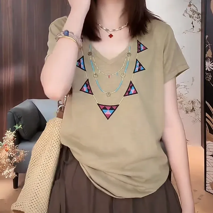 设计感时尚薄款宽松显瘦短袖T恤女2025夏季新款休闲百搭通勤上衣