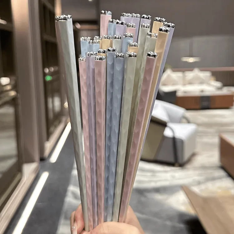 【包邮】家用合金筷子抗菌防滑防发霉个人专用筷子创意五色马卡龙