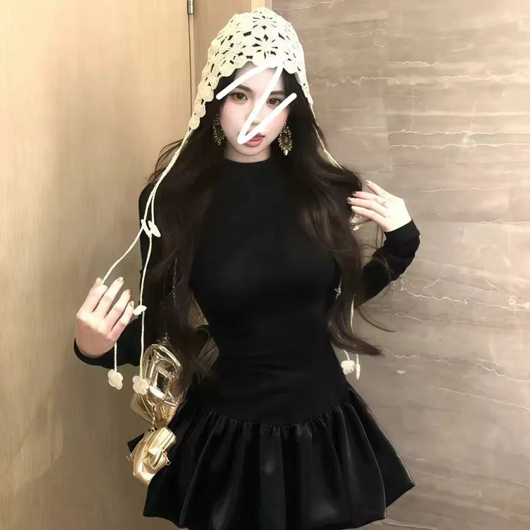 2025韩系气质设计感别致高级纯欲修身小黑裙胖mm连衣裙99066