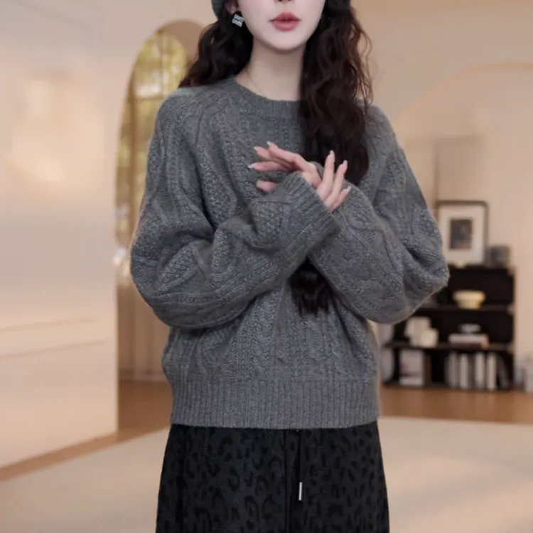 2026春季新款复古圆领扭花毛衣女慵懒休闲长袖针织衫女LK2509385
