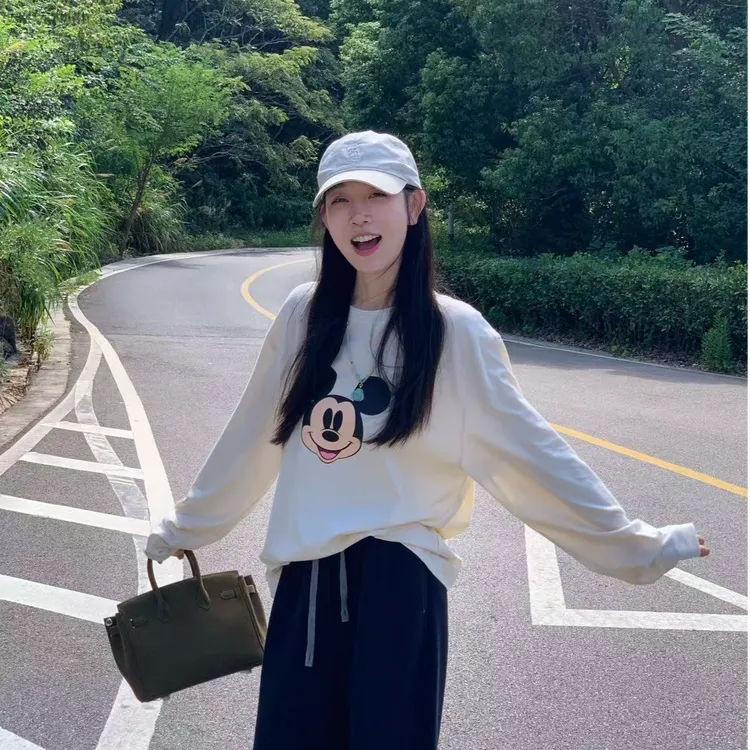 OUDOCKEE 鸥鸥【100棉】米奇T 纯棉设计感印花米杏色长袖 SACE738T