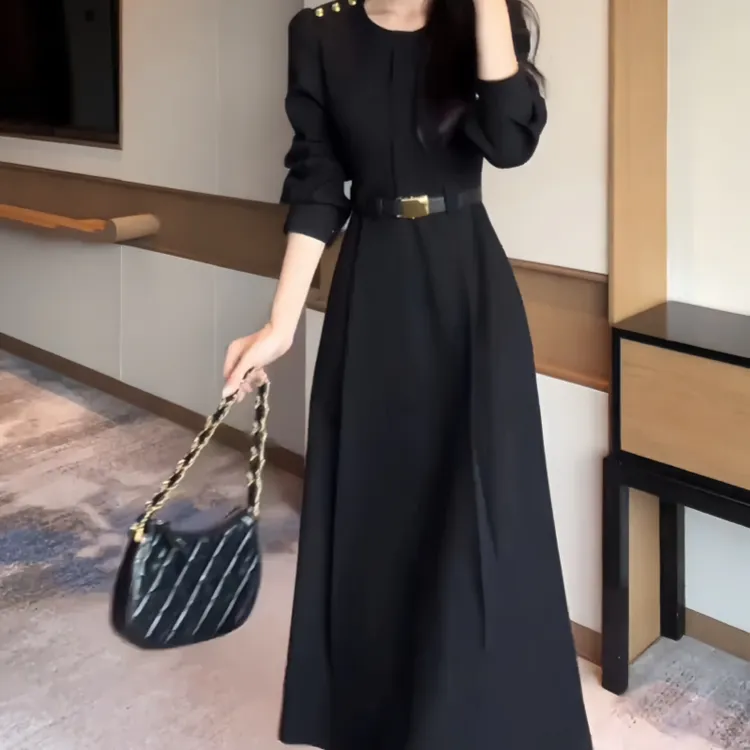 长袖黑色小香风连衣裙女秋季新款赫本风收腰设计感气质减龄长裙子