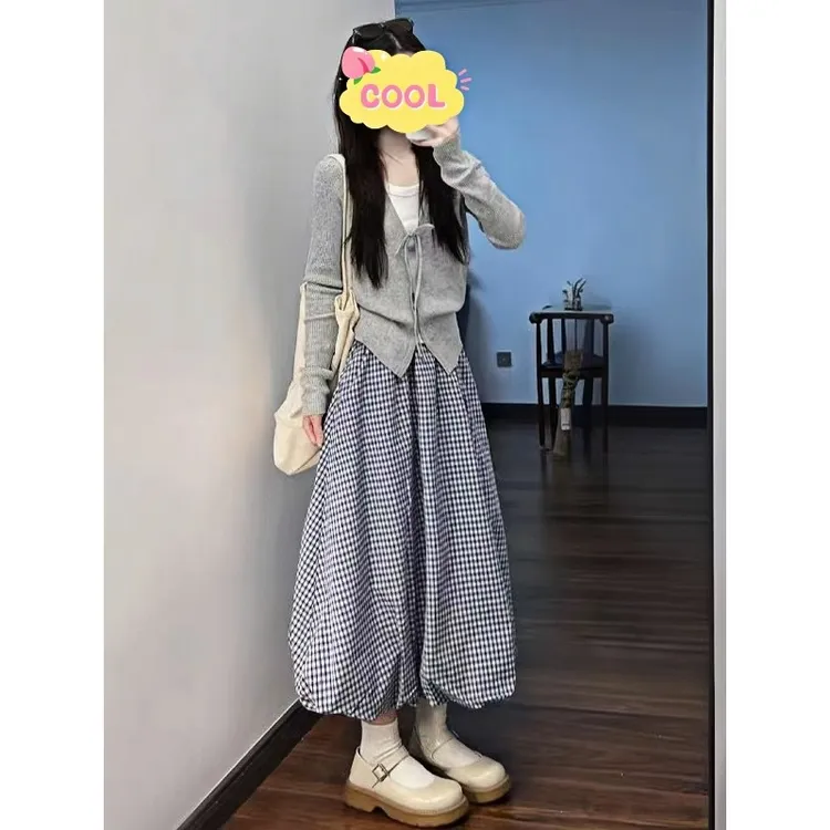 大码长袖针织开衫新款背心格纹半身裙三件套女5989#