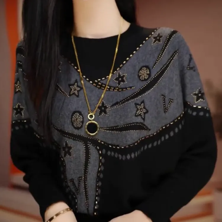 显瘦套头妈妈装中老年减龄大码洋气宽松针织上衣秋冬季保暖毛衣女