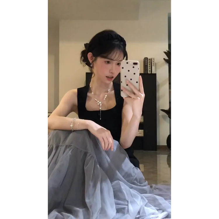 MARIE.COCO法式温柔风百搭无袖背心上衣紫色半身裙气质减龄两件套