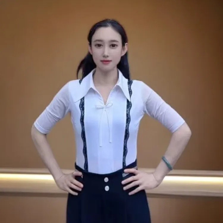 欢舞阁摩登舞吉特巴舞蹈服广场舞气质蕾丝带V领女新款舞蹈服A0747