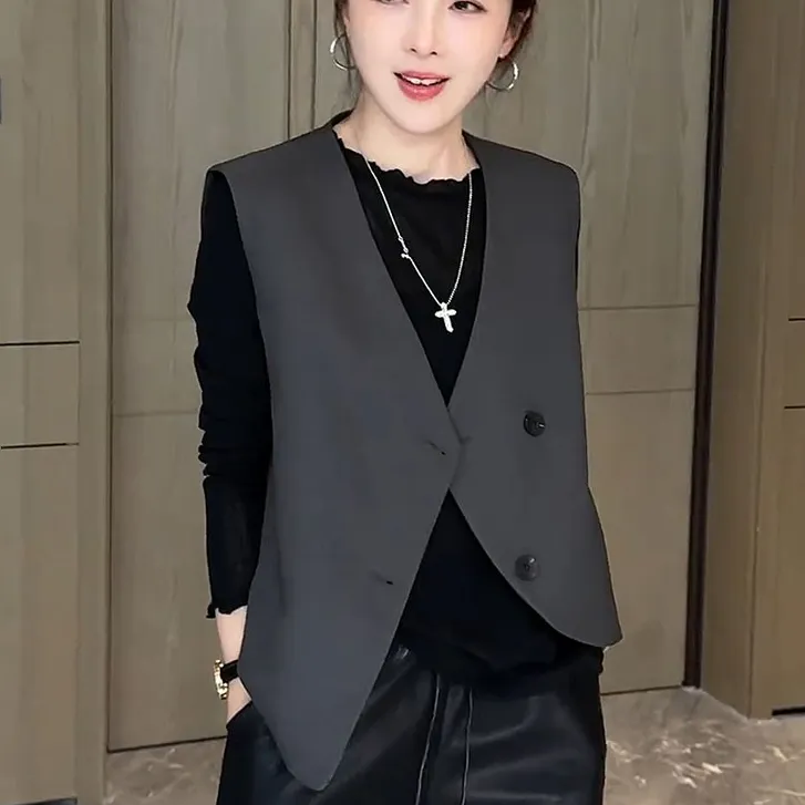 灰色不规则V领无袖西装马甲女2025秋款设计感气质叠穿马夹坎肩潮