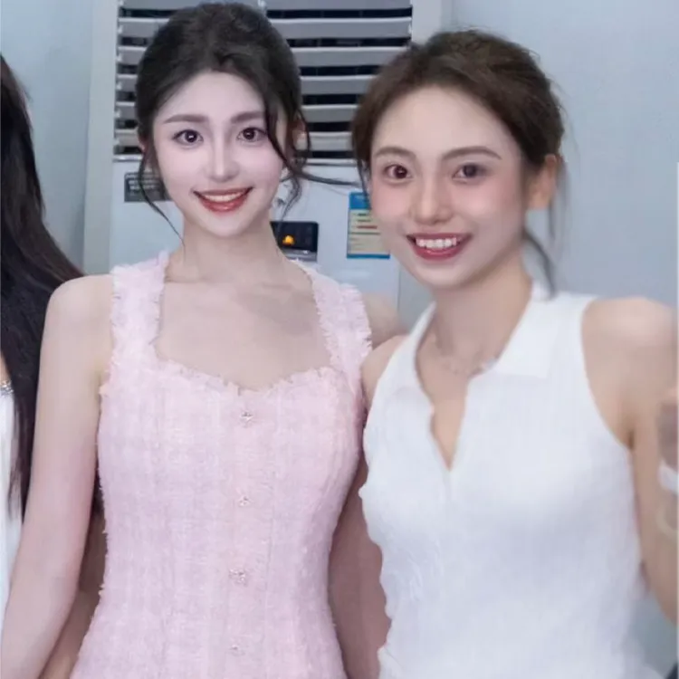 【徐如蓝】心动的信号ROCHAROMMA樱粉小香风粗花呢毛边连衣裙女