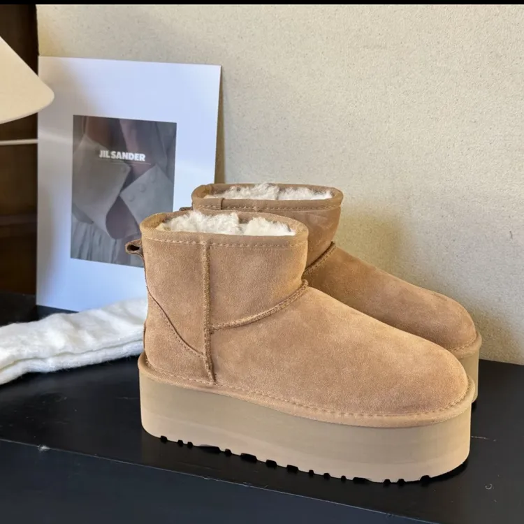 2025厚底{5854三公分}《厚底5854五公分》桑坡发货时尚经典雪地靴