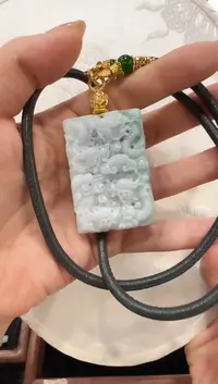 翡翠未镶嵌颈饰国风